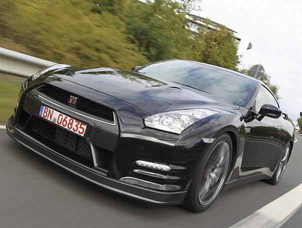 Nissan GT-R 2012